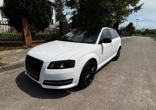AUDI A3 1.6 TDI Sportback Ambition