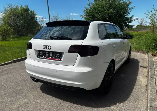 AUDI A3 1.6 TDI Sportback Ambition