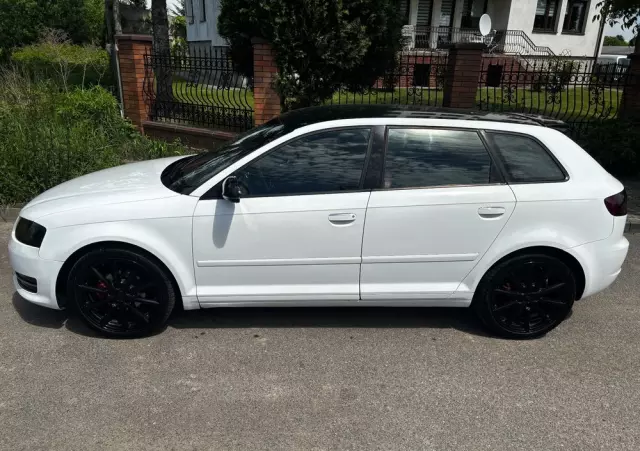 AUDI A3 1.6 TDI Sportback Ambition