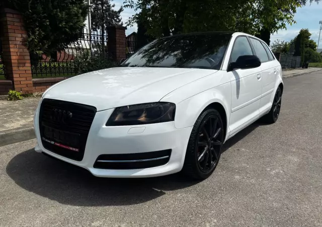 AUDI A3 1.6 TDI Sportback Ambition