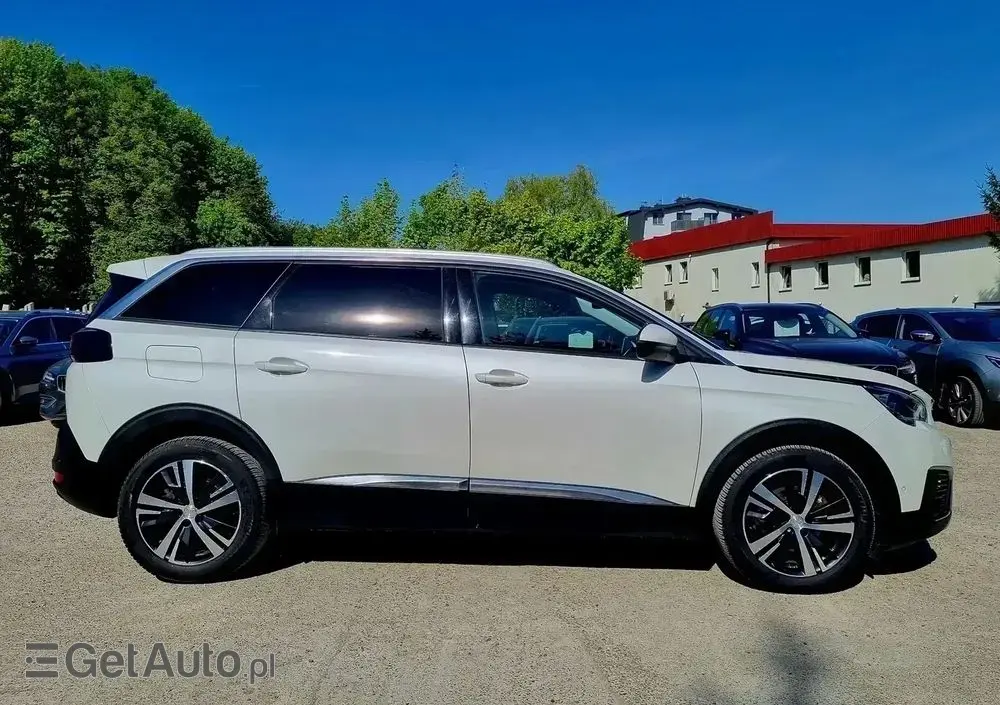 PEUGEOT 5008 BlueHDI 120 EAT6 Stop & Start Allure