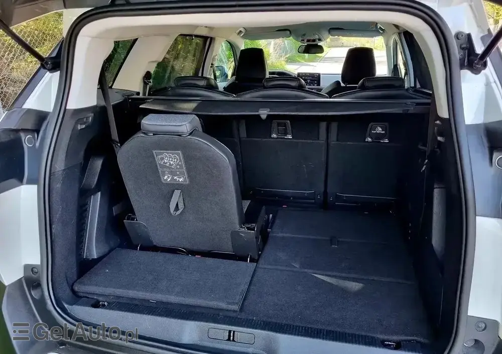 PEUGEOT 5008 BlueHDI 120 EAT6 Stop & Start Allure