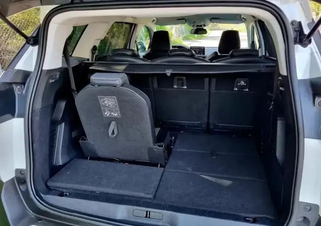 PEUGEOT 5008 BlueHDI 120 EAT6 Stop & Start Allure