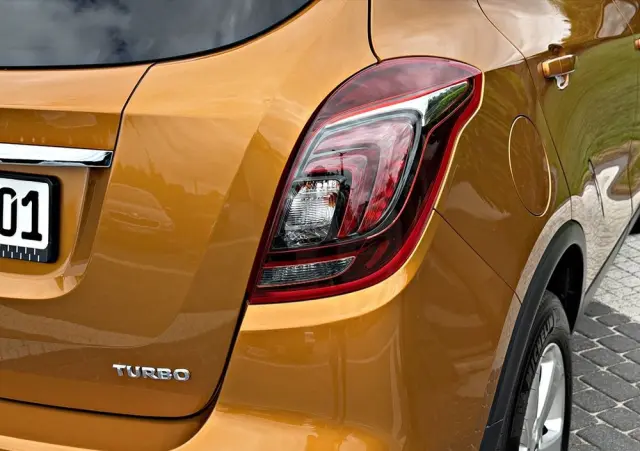 OPEL Mokka 1.4 Turbo ecoFLEX Start/Stop 4x4 Color Innovation