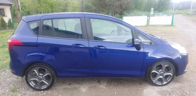 FORD B-MAX 