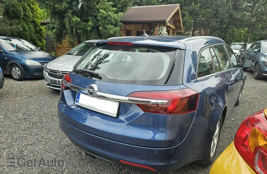 OPEL Insignia 