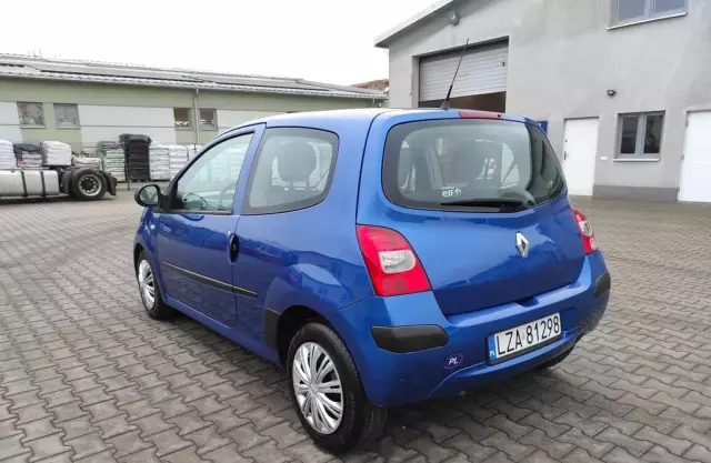 RENAULT Twingo 