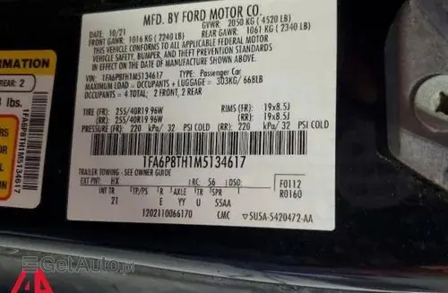 FORD Mustang 