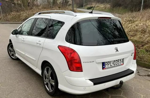PEUGEOT 308 