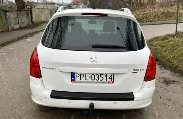 PEUGEOT 308 