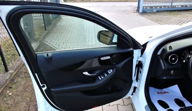 MERCEDES-BENZ Klasa C 