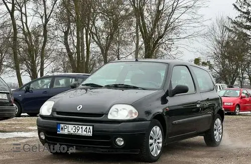 RENAULT Clio 