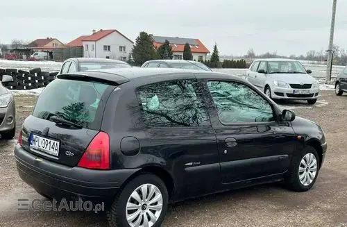 RENAULT Clio 