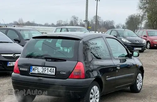 RENAULT Clio 