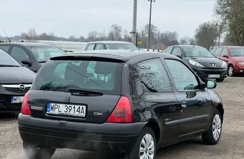 RENAULT Clio 