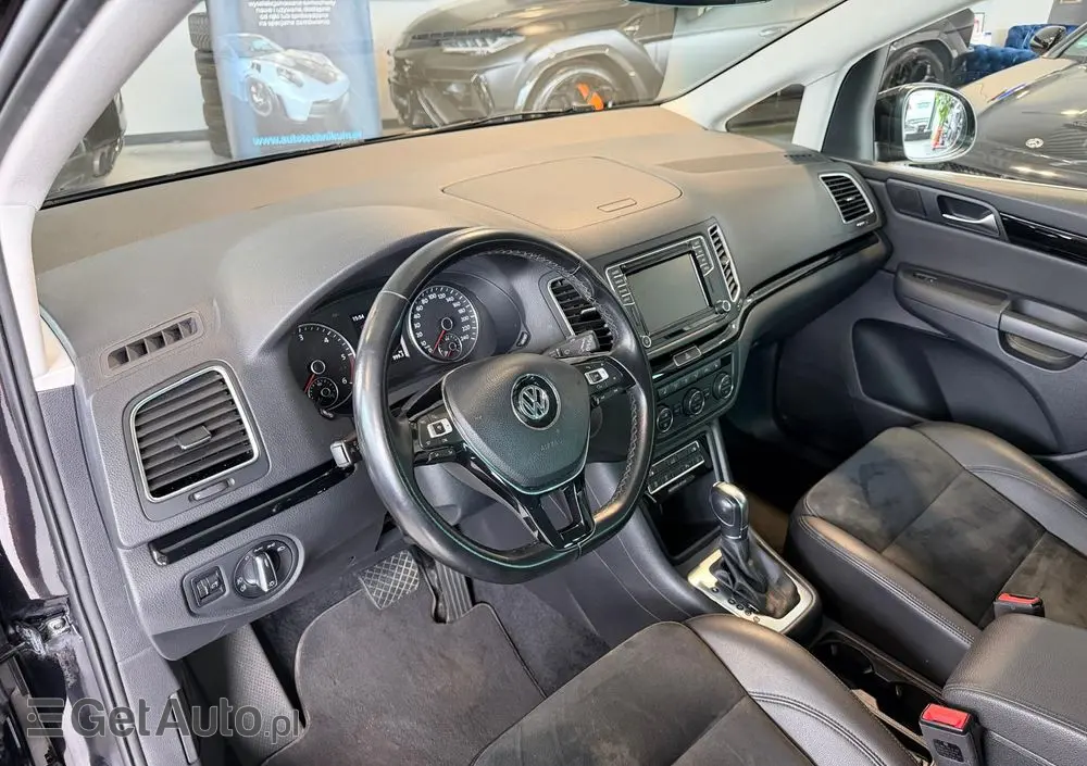 VOLKSWAGEN Sharan 2.0 TDI BMT Highline DSG