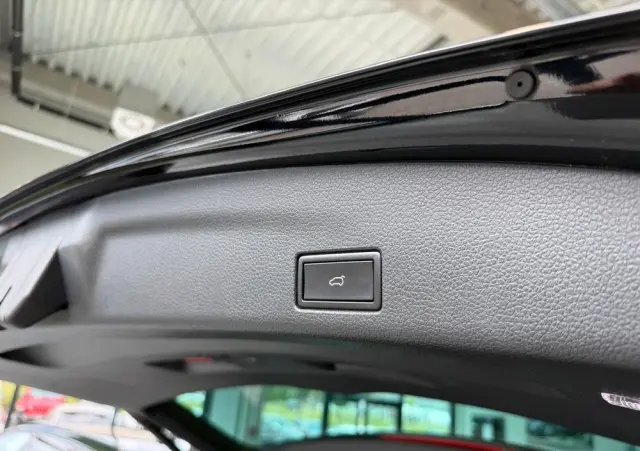 VOLKSWAGEN Sharan 2.0 TDI BMT Highline DSG