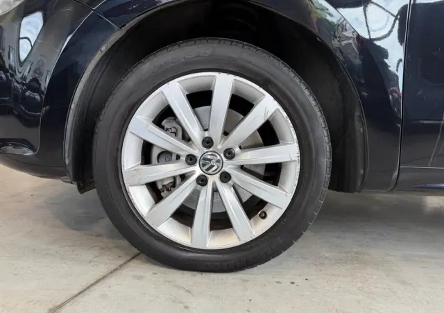 VOLKSWAGEN Sharan 2.0 TDI BMT Highline DSG
