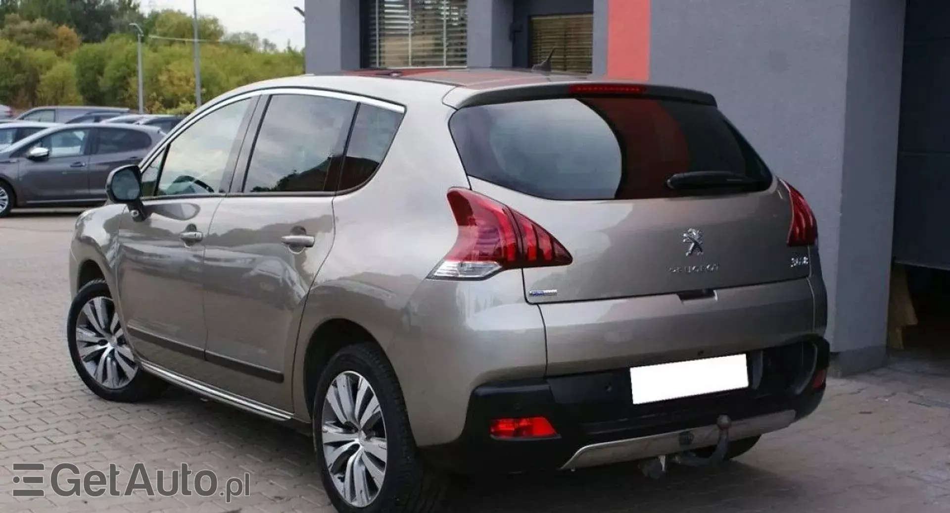 PEUGEOT 3008 
