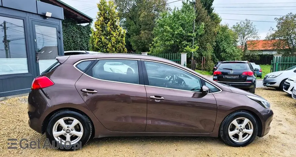 KIA Ceed Cee'd 1.6 GDI XL