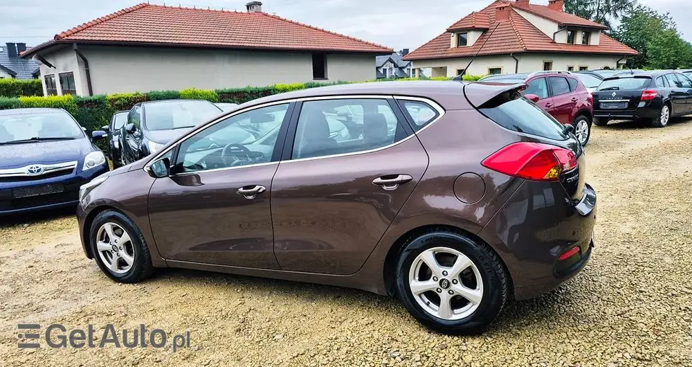KIA Ceed Cee'd 1.6 GDI XL