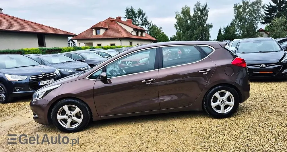 KIA Ceed Cee'd 1.6 GDI XL