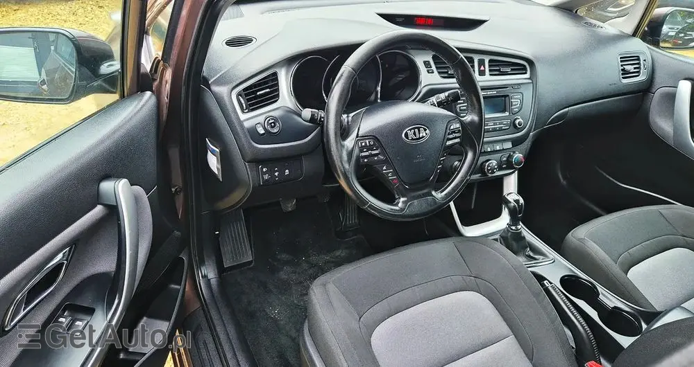 KIA Ceed Cee'd 1.6 GDI XL