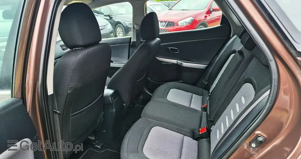 KIA Ceed Cee'd 1.6 GDI XL