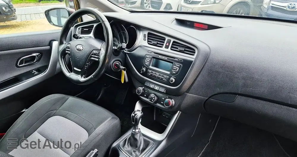 KIA Ceed Cee'd 1.6 GDI XL