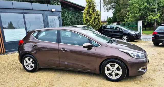 KIA Ceed Cee'd 1.6 GDI XL