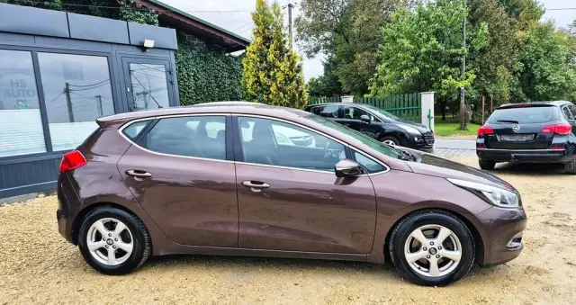 KIA Ceed Cee'd 1.6 GDI XL