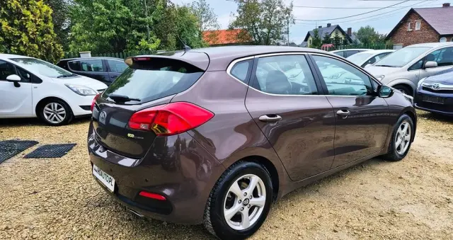 KIA Ceed Cee'd 1.6 GDI XL