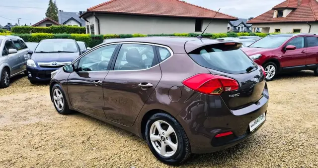 KIA Ceed Cee'd 1.6 GDI XL