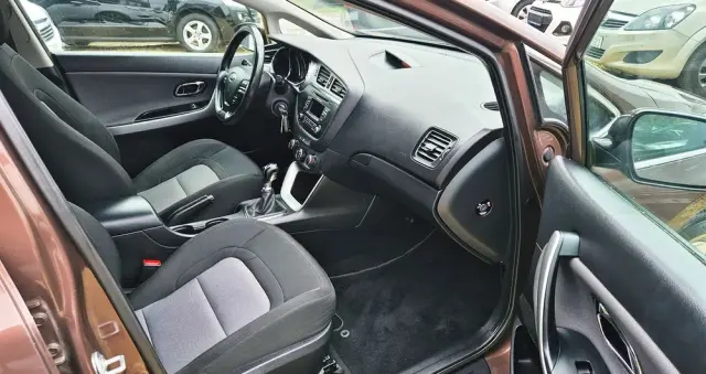 KIA Ceed Cee'd 1.6 GDI XL