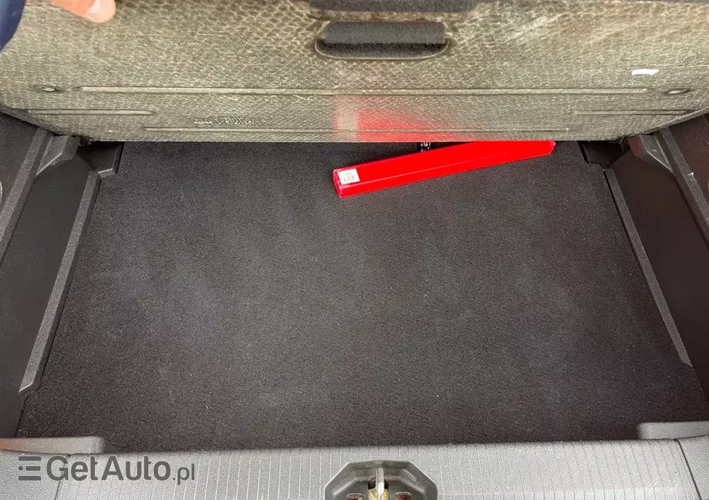 OPEL Corsa 1.0 Ecotec Turbo (ecoFLEX) Start/Stop Color Edition