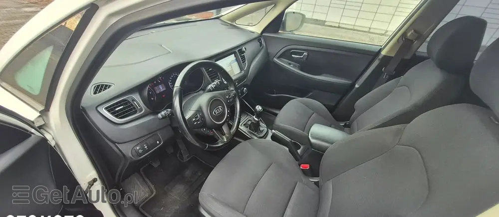 KIA Carens 1.7 CRDi 115 Dream Team Edition