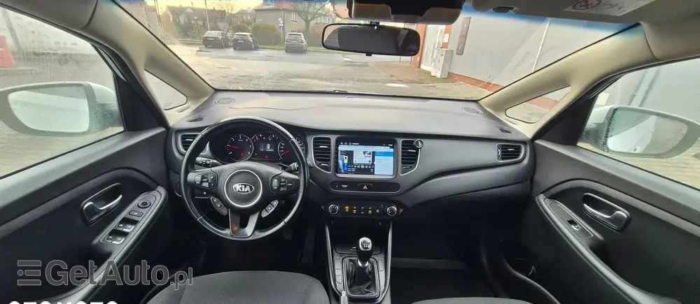 KIA Carens 1.7 CRDi 115 Dream Team Edition