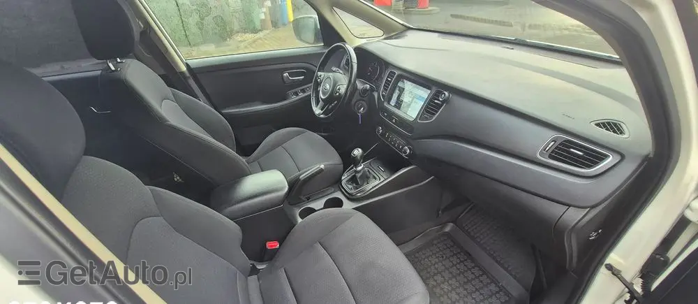 KIA Carens 1.7 CRDi 115 Dream Team Edition