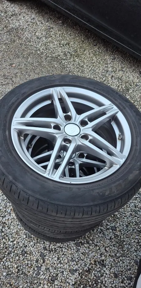 KIA Carens 1.7 CRDi 115 Dream Team Edition