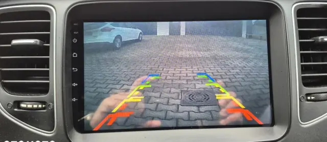 KIA Carens 1.7 CRDi 115 Dream Team Edition