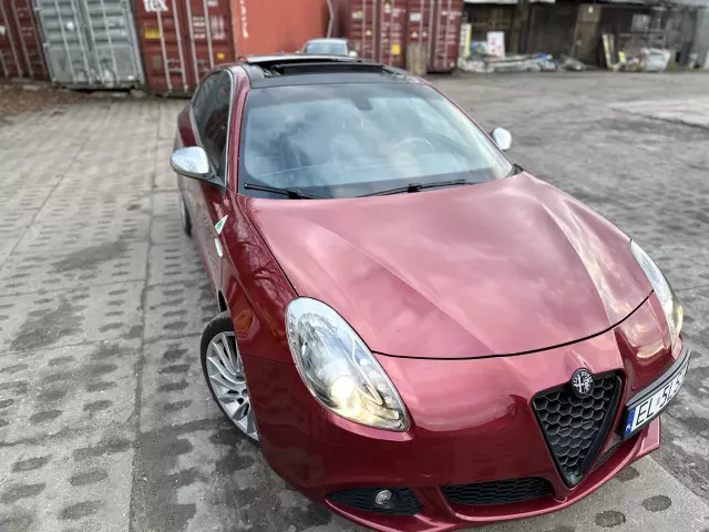 ALFA ROMEO Giulietta TBi Quadrifoglio Verde