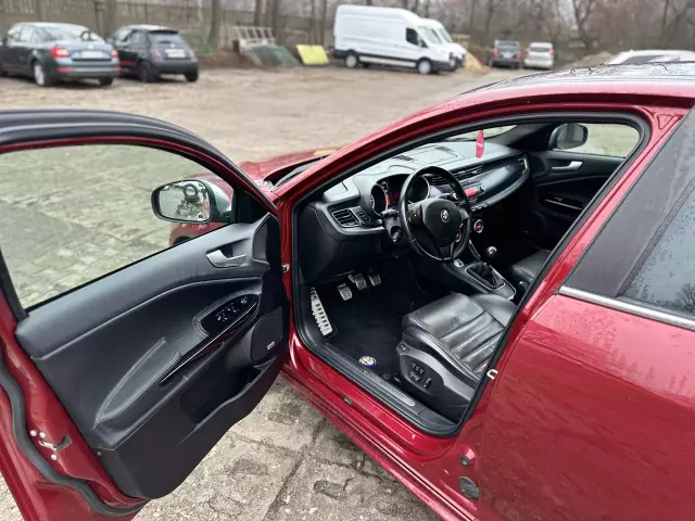 ALFA ROMEO Giulietta TBi Quadrifoglio Verde