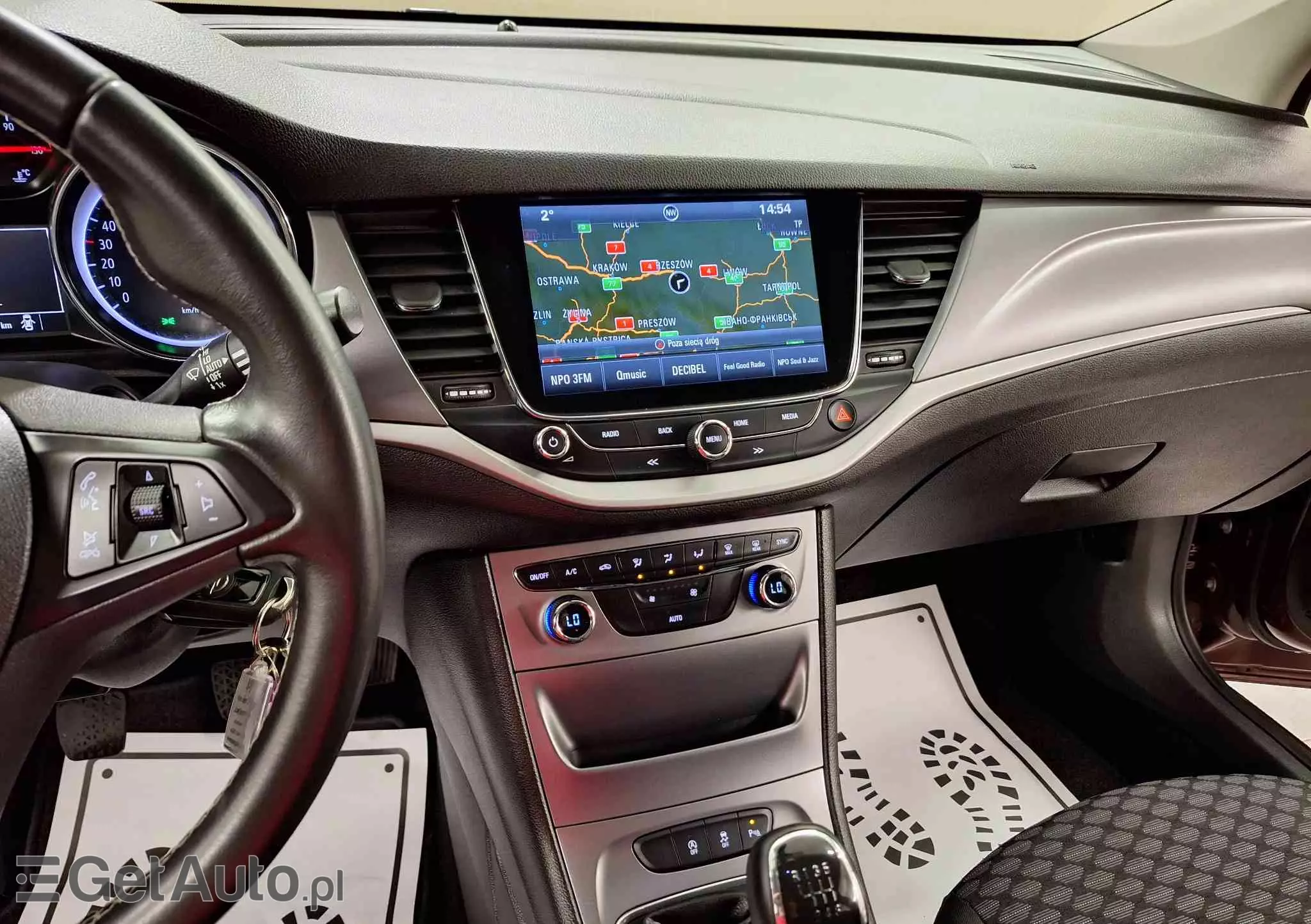 OPEL Astra 1.4 Turbo Business