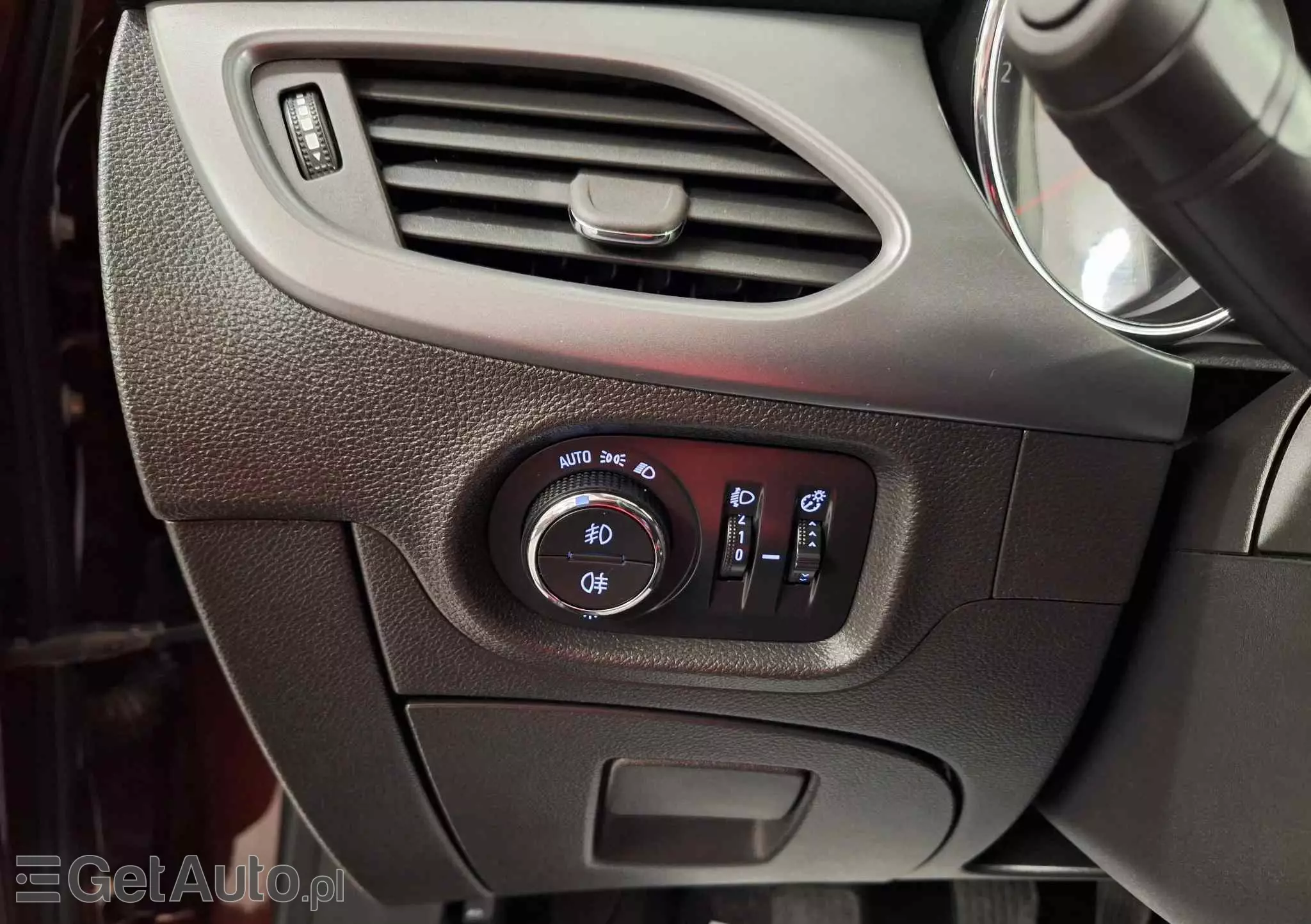 OPEL Astra 1.4 Turbo Business