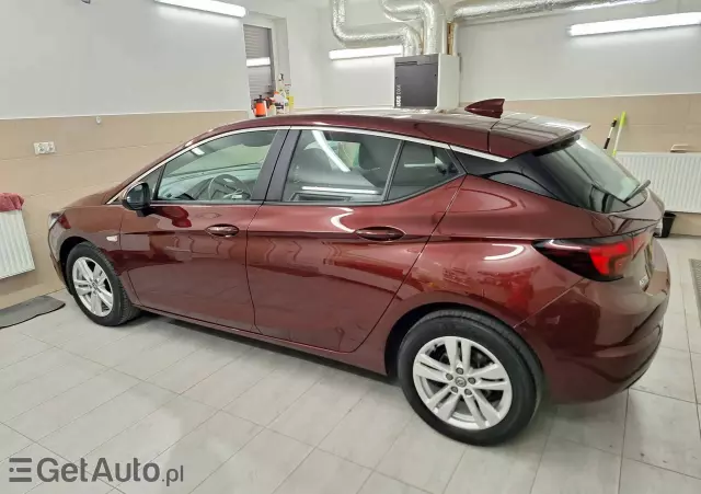 OPEL Astra 1.4 Turbo Business