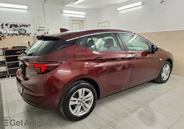 OPEL Astra 1.4 Turbo Business