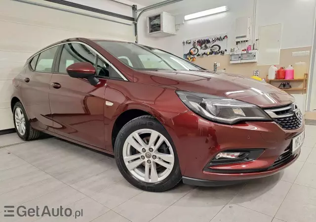 OPEL Astra 1.4 Turbo Business