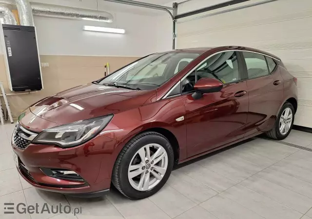 OPEL Astra 1.4 Turbo Business