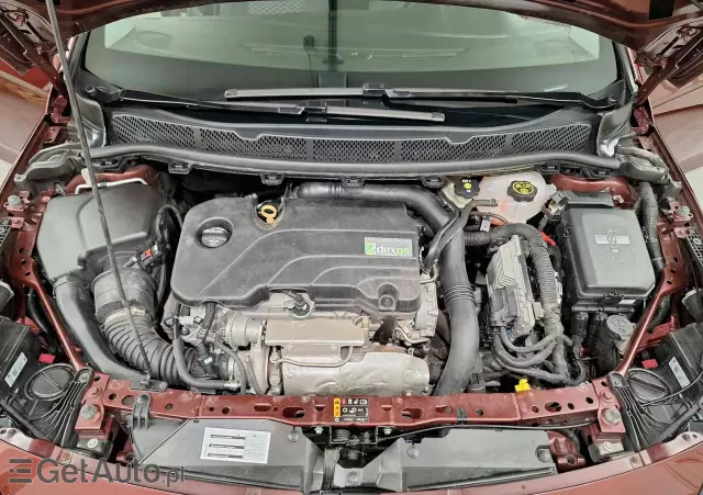 OPEL Astra 1.4 Turbo Business