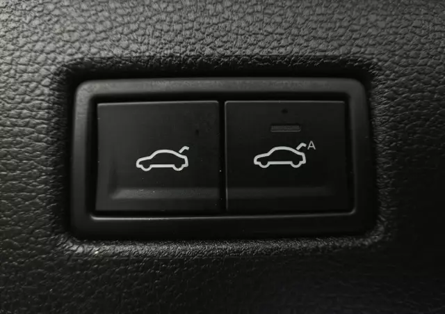 VOLKSWAGEN Tiguan 2.0 TDI SCR DSG IQ.DRIVE